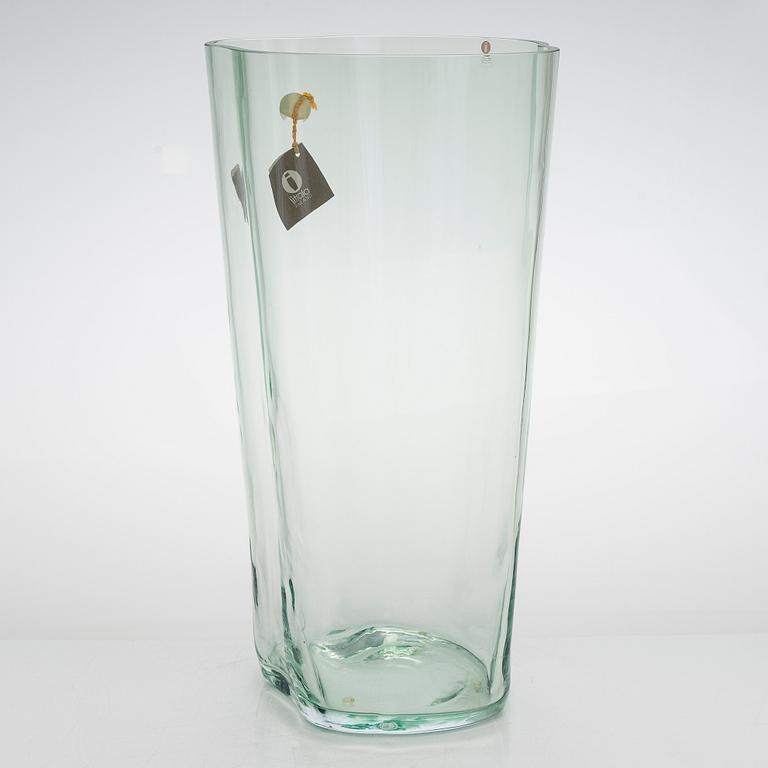 Alvar Aalto, vas, signerad Alvar Aalto 100 1998 Iittala 1302/1998.