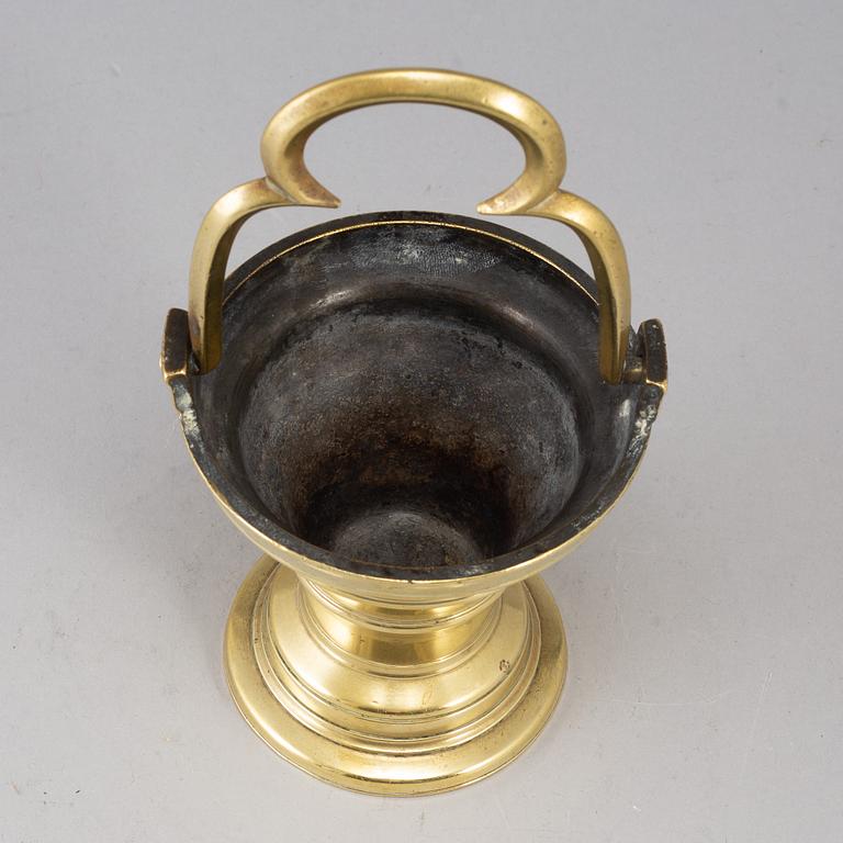 A bronze Holy Water bowl, 16th/17th century.