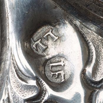 An Italian early 18th century silver dish, unidentified makers mark, Venice.