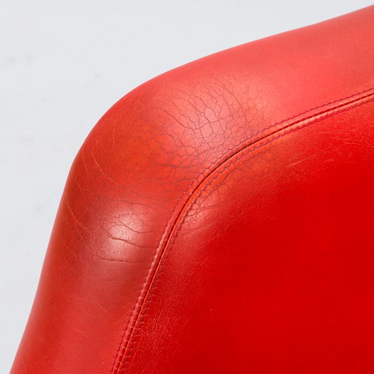 YRJÖ KUKKAPURO, nojatuoli ja rahi, "Karuselli" Haimi, 1970-luku.