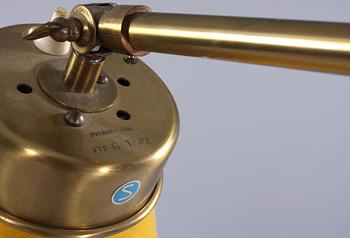 GOLVLAMPA, Josef Frank, Märkt SVENSK TENN, TYP G1842. 1900-talets mitt.