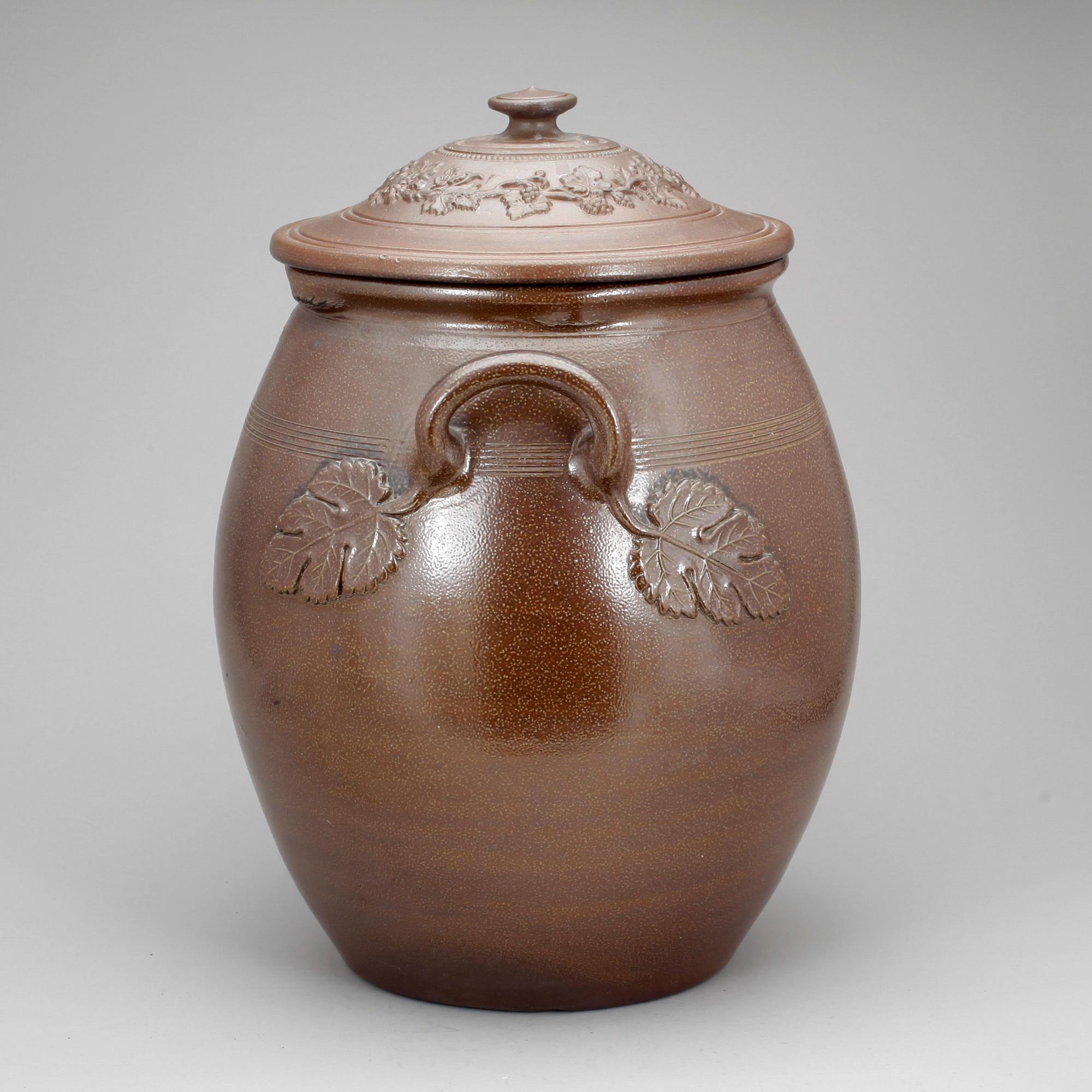 PRAKTKRUS, 30 liter, saltglaserat stengods, Höganäs, 1900-talets andra hälft.
