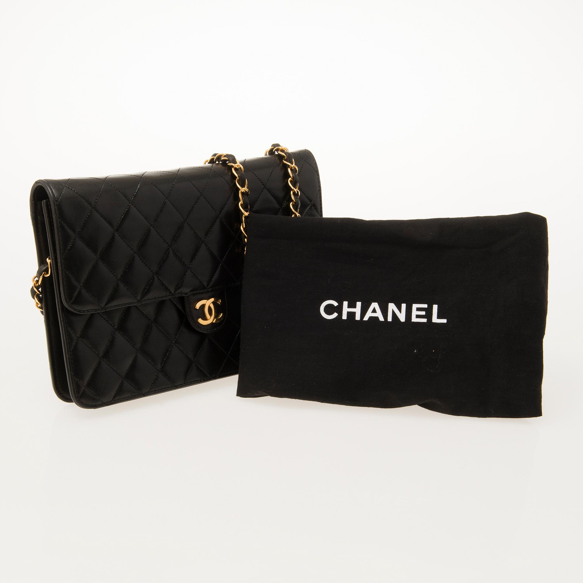 CHANEL, Single Flap Clutch / shoulder Bag.