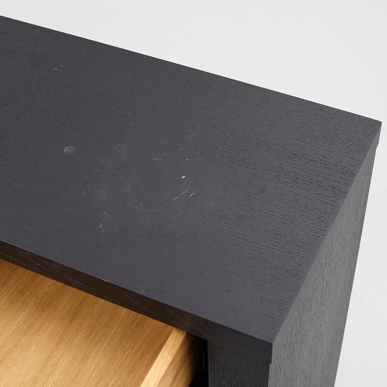 Helene Hennie, sideboard, "Chevely", Slettvoll.