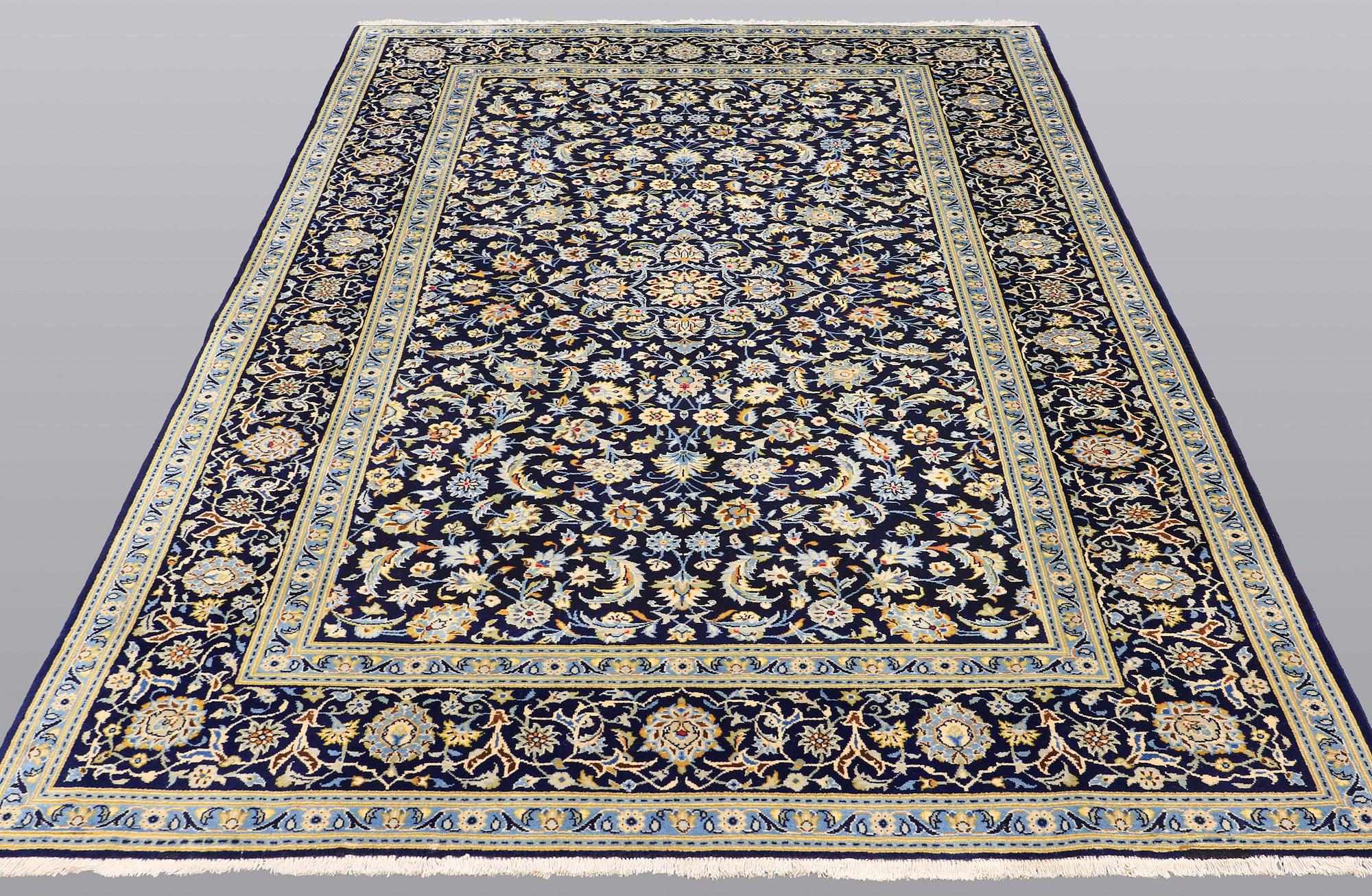 A carpet, Keshan, 291 x 190 cm.