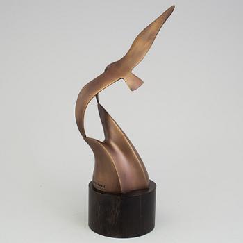 A bronze sculpture "Måsen" by Bror Forslund, signed and numbered 259.