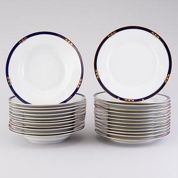 A 70-pcs set of dinnerware and for coffee, Arabia Finland 1932-1949.
