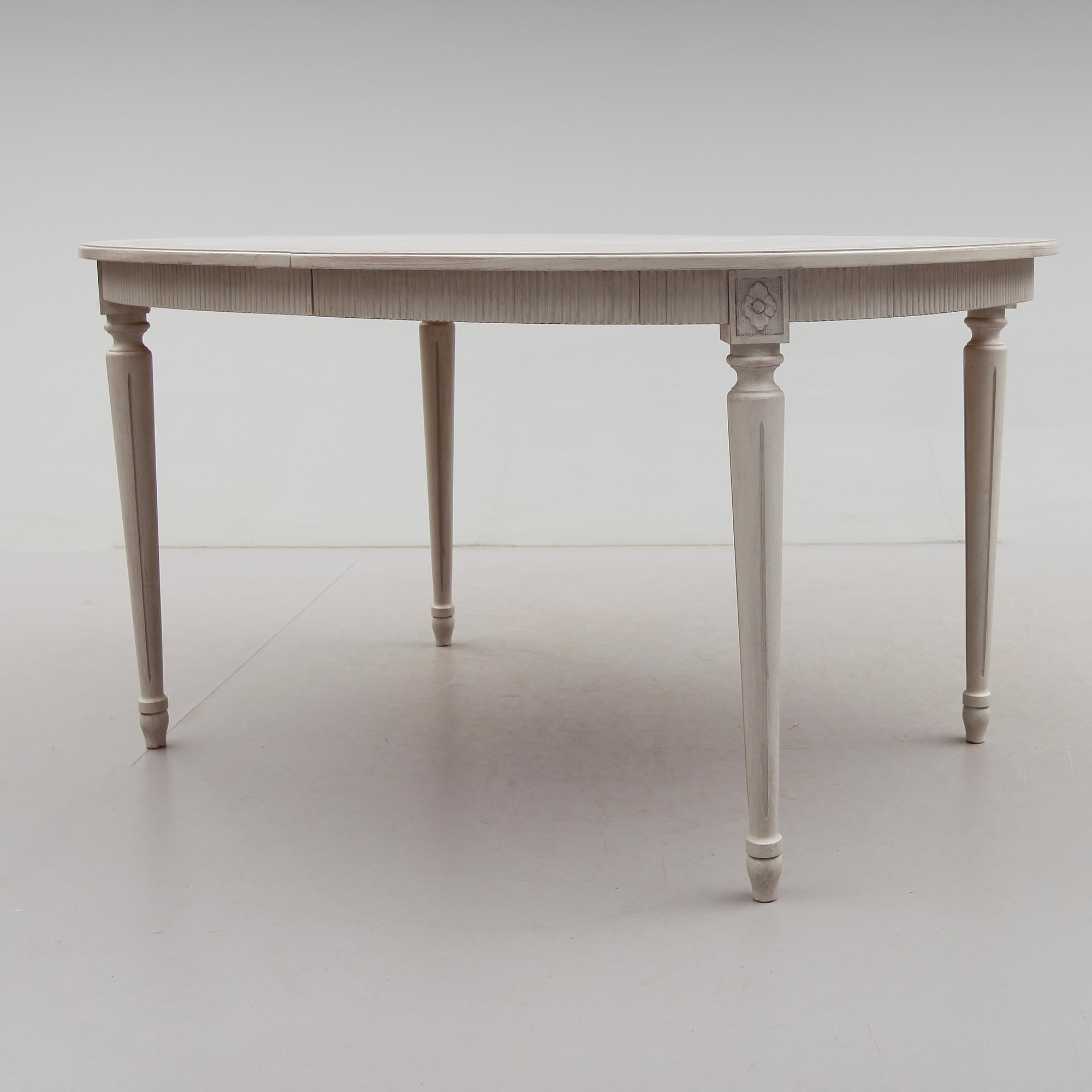 MATBORD, gustaviansk stil, 1900-talets andra hälft.