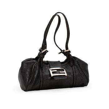 735. FENDI, a black leather shoulder bag.