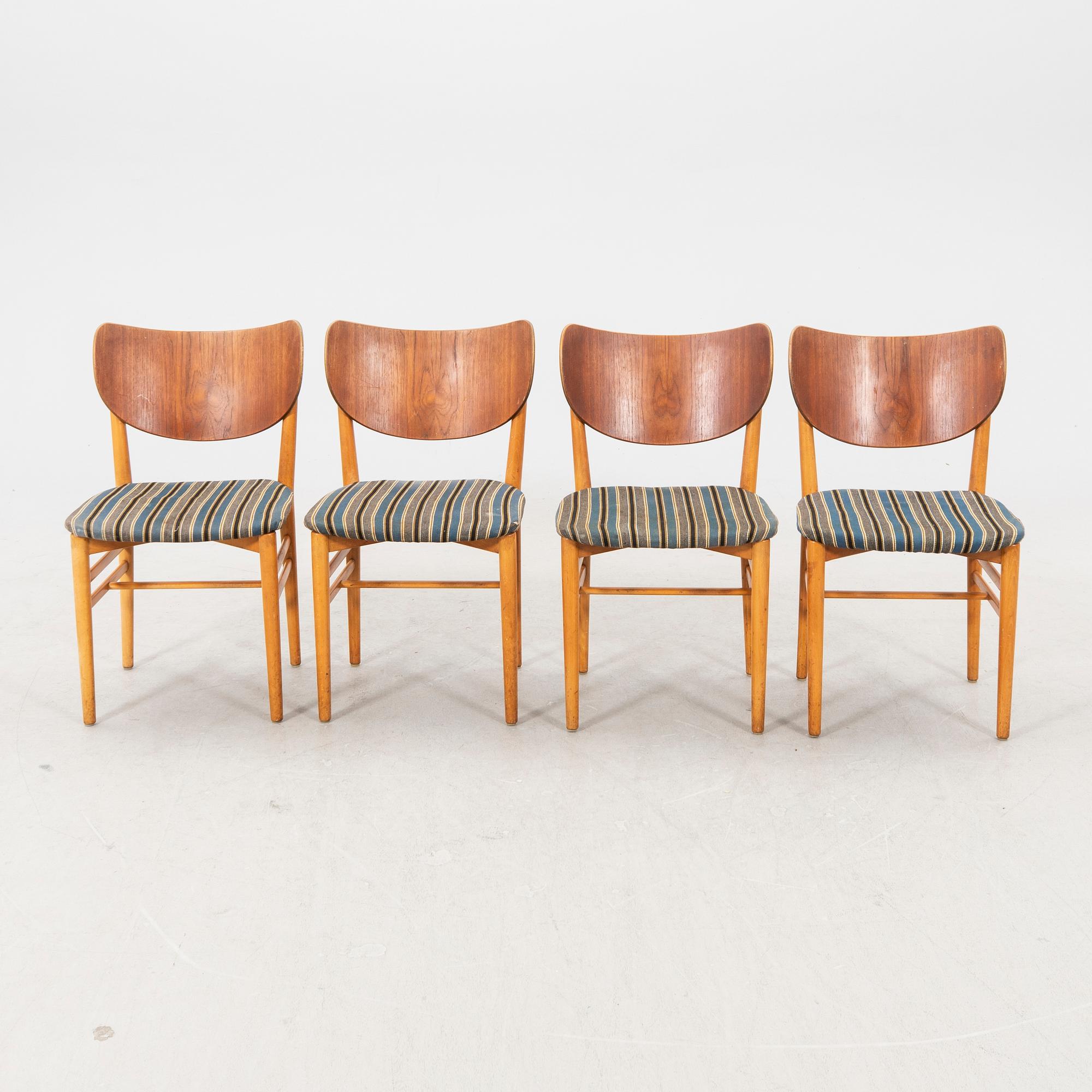 Henning & Eva Koppel, a set of four teak 1950s charis.