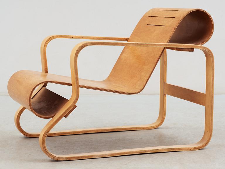 An Alvar Aalto laminated birch and plywood armchair, 'Paimio', model 41, retailed by Finmar Ltd, Finland circa 1932.