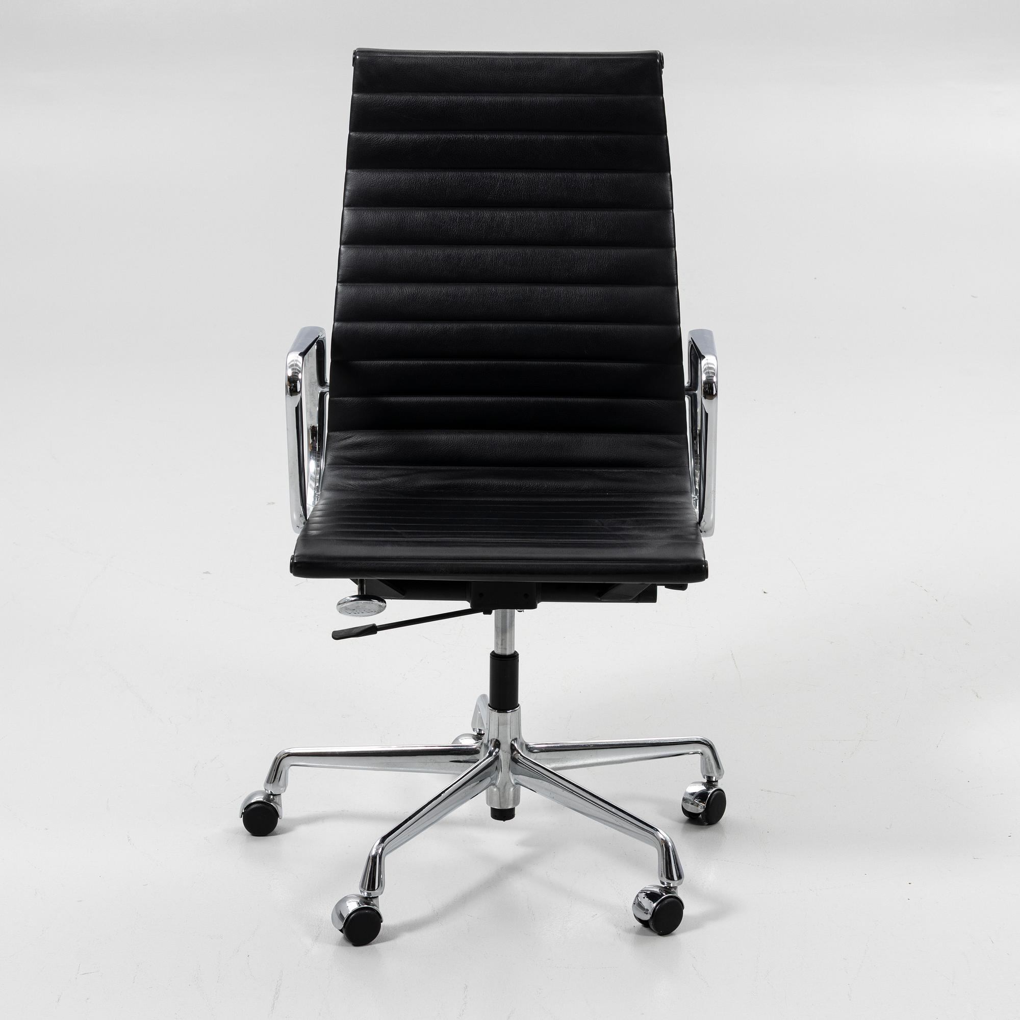 Charles & Ray Eames, Chair, "EA 119", Vitra, 21st century.