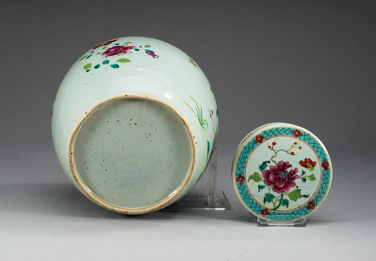 A famille rose jar with cover, Qing dynasty, Qianlong (1736-95).