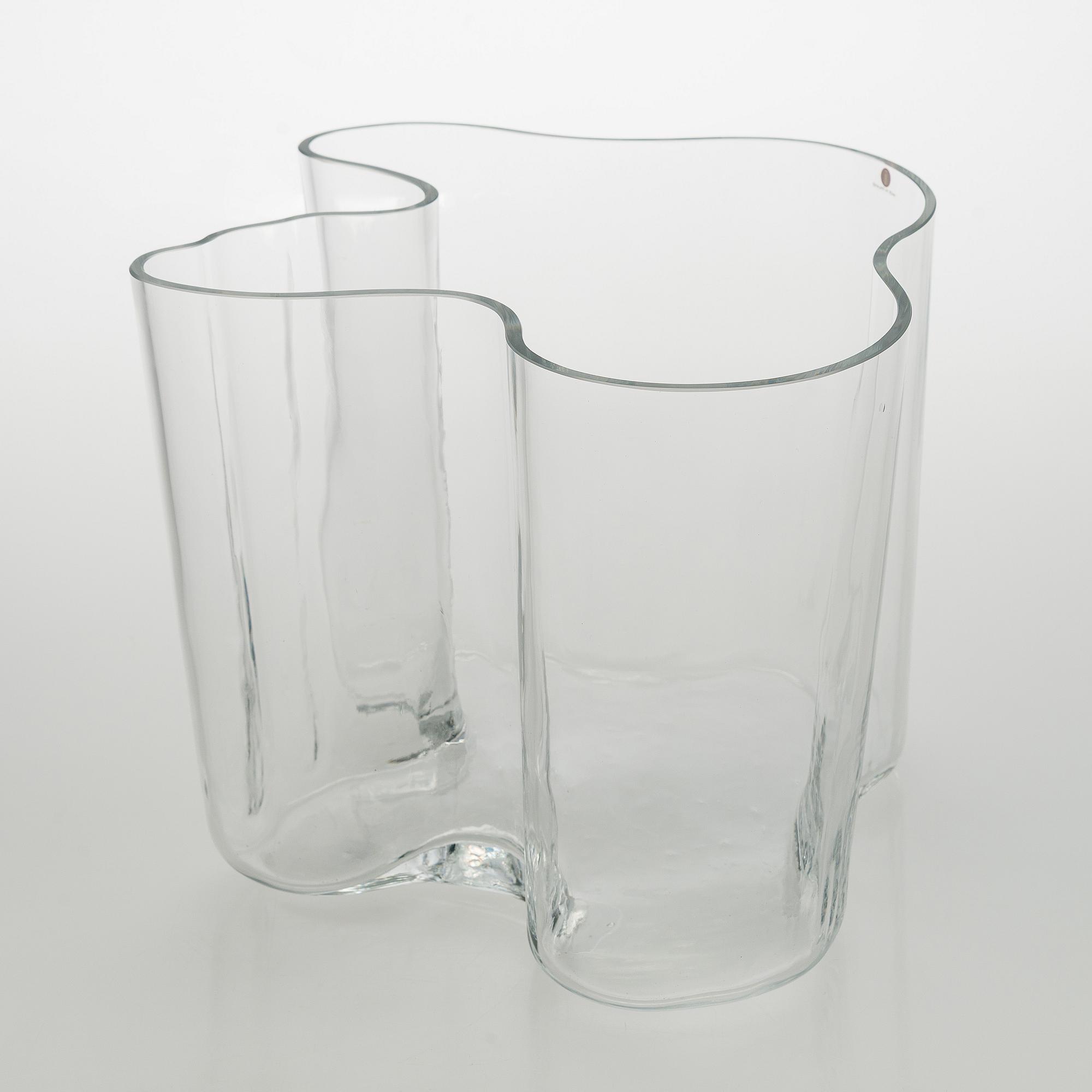 Alvar Aalto, vas 3030, signerad Alvar Aalto.