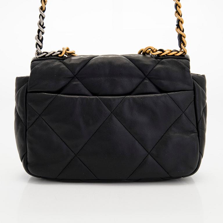 Chanel, laukku, "19 Small Flap Bag", 2021.