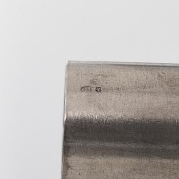 Sikarikotelo ja sikarileikkuri, sterlinghopeaa, Carrs, Sheffield 2005, ja Birmingham vuonna 2000.