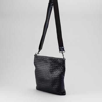 Bottega Veneta, messenger bag.