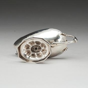 GEORG JENSEN, bordständare/ oljelampa, Köpenhamn 1915-19, 830/1000 silver.