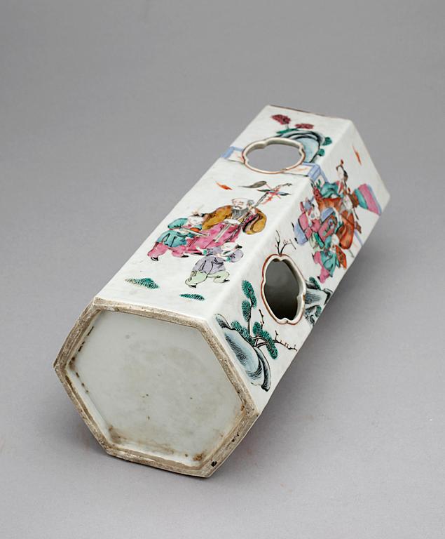 PERUKSTOCK /LYKTA, porslin, Qianlongstil, Kina, 1800/1900-tal.