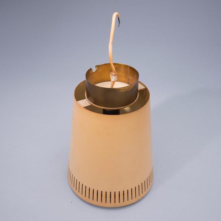 TAKLAMPA, Paavo Tynell, tillverkare Taito, 1950-talet. Höjd ca 32 cm.