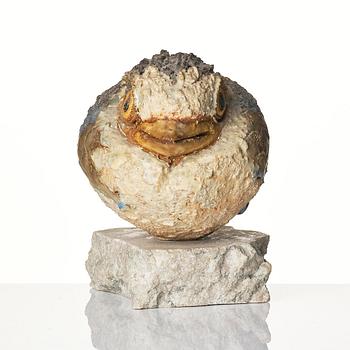 Tyra Lundgren, skulptur, chamotterat stengods, fågel, egen ateljé, Bredkvie, Gotland.