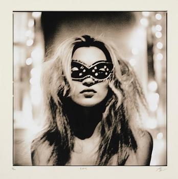 362. Anton Corbijn, "Kate Moss, New York", 1996.