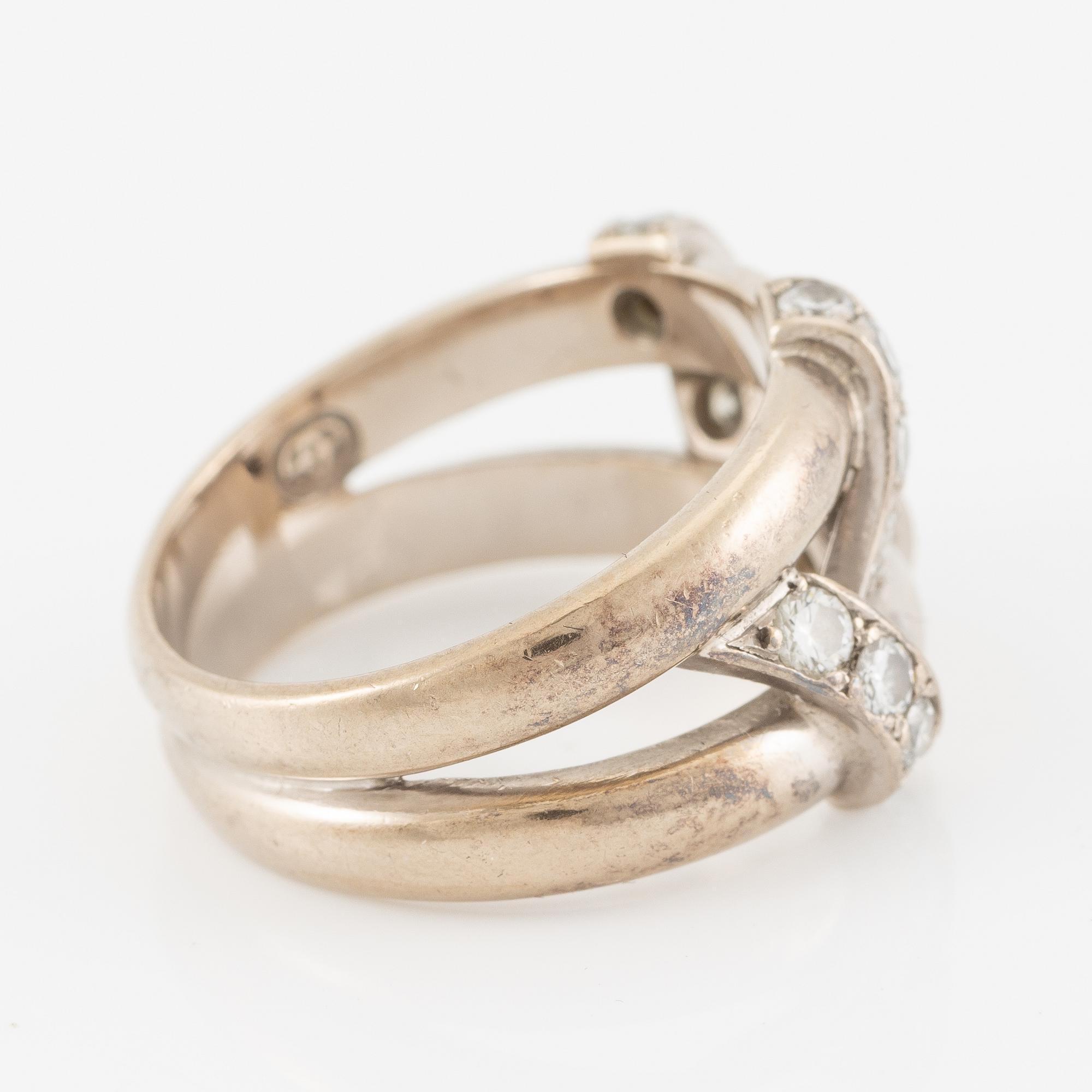 Ring 18K white gold set with round brilliant-cut diamonds, Engelbert.