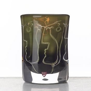 Ingeborg Lundin, an "ariel" glass vase "Faces", Orrefors 1986.