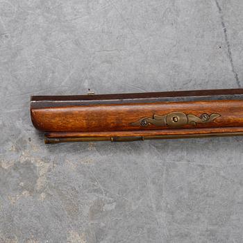 A percussion snap lock rifle, 19th Century.