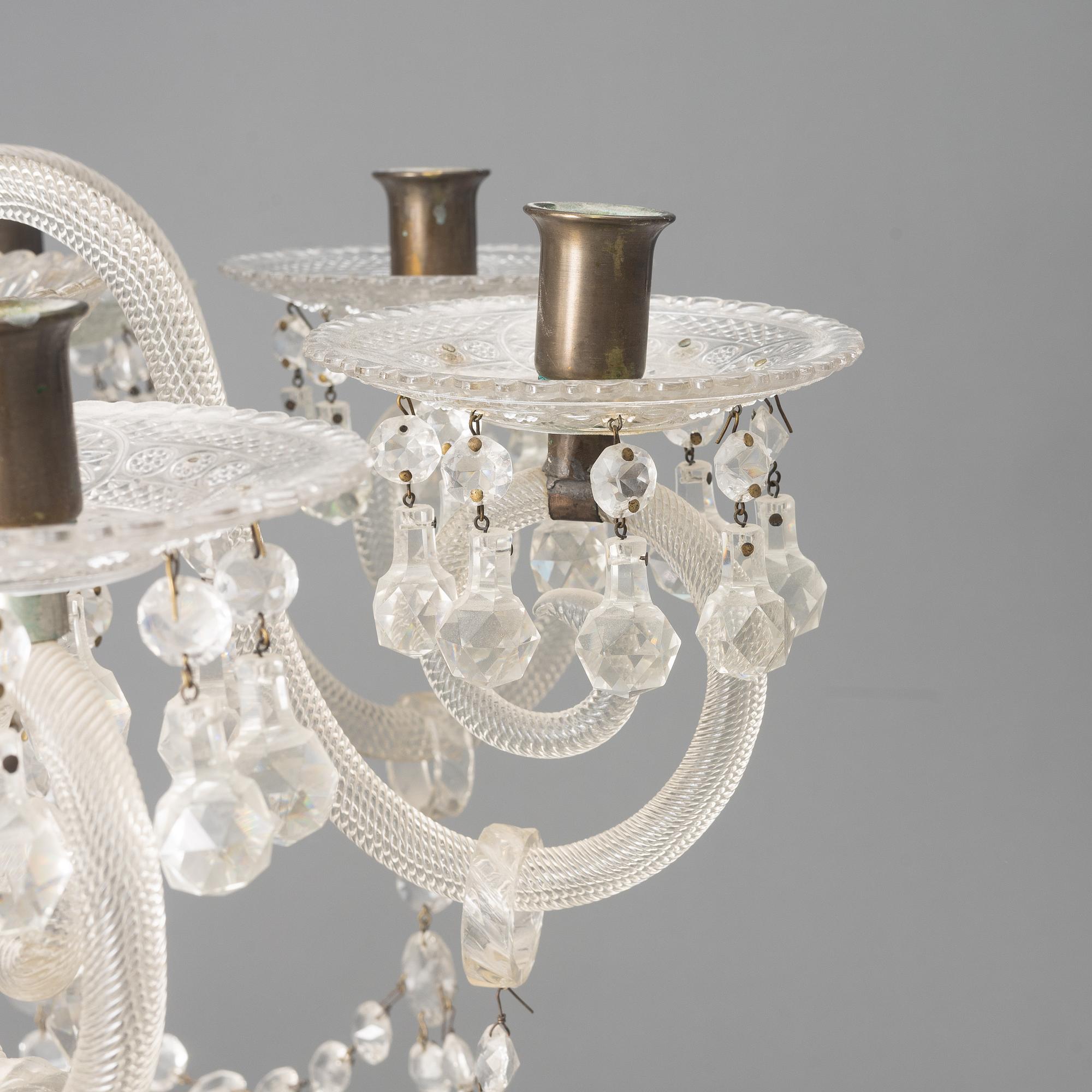 A venetian style chandelier, beginning of the 20th century.