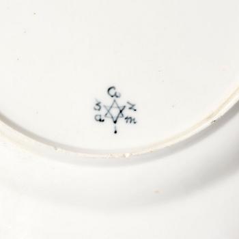 A set of two Nymphenburg plates, Germany, 18th century.