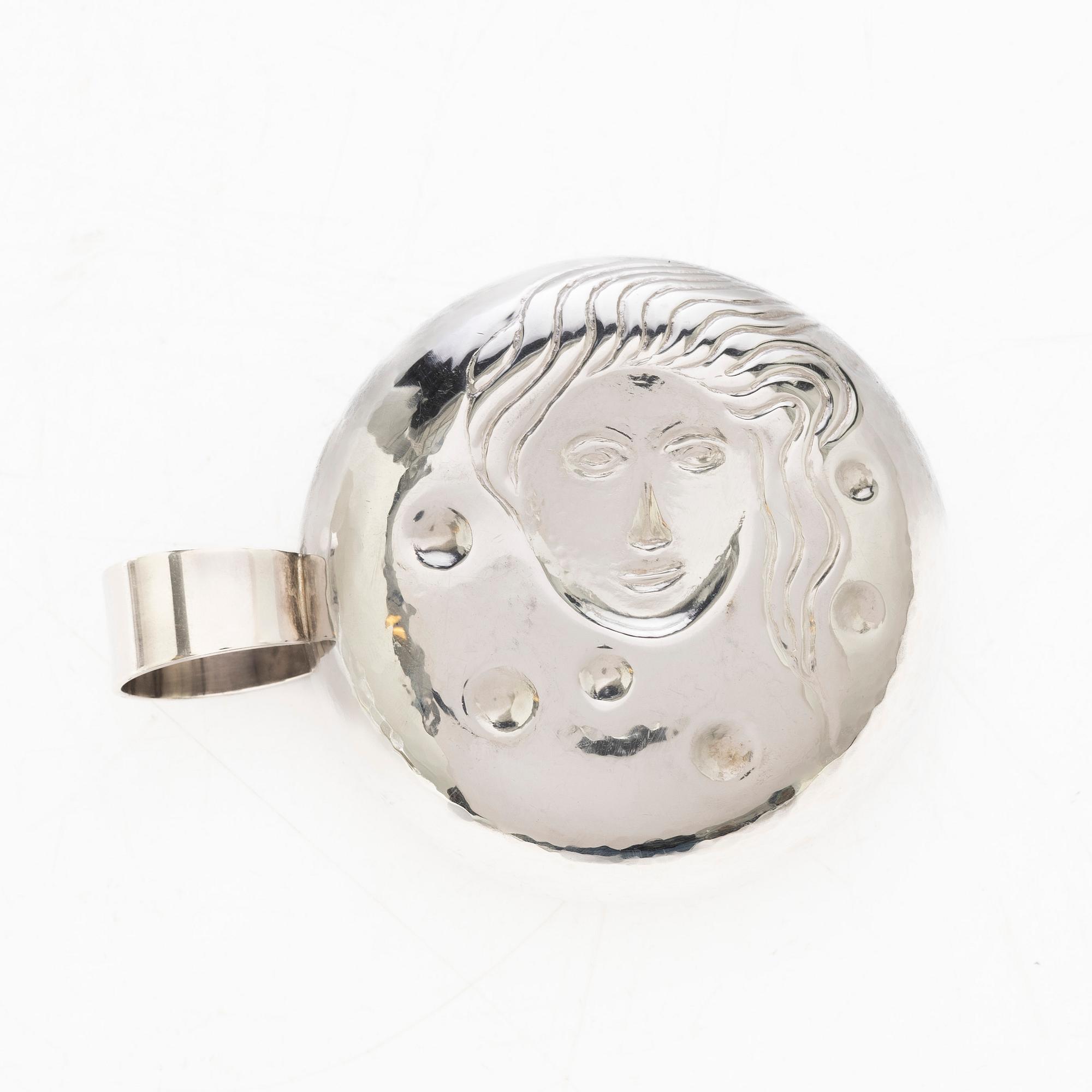 Olle Ohlsson, Tasse a vin, silver, Olle Ohlsson Silversmide, Stockholm 1992.