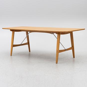 Børge Mogensen, Dining table, "BM1160 Hunting Table" Carl Hansen & Son, Denmark.