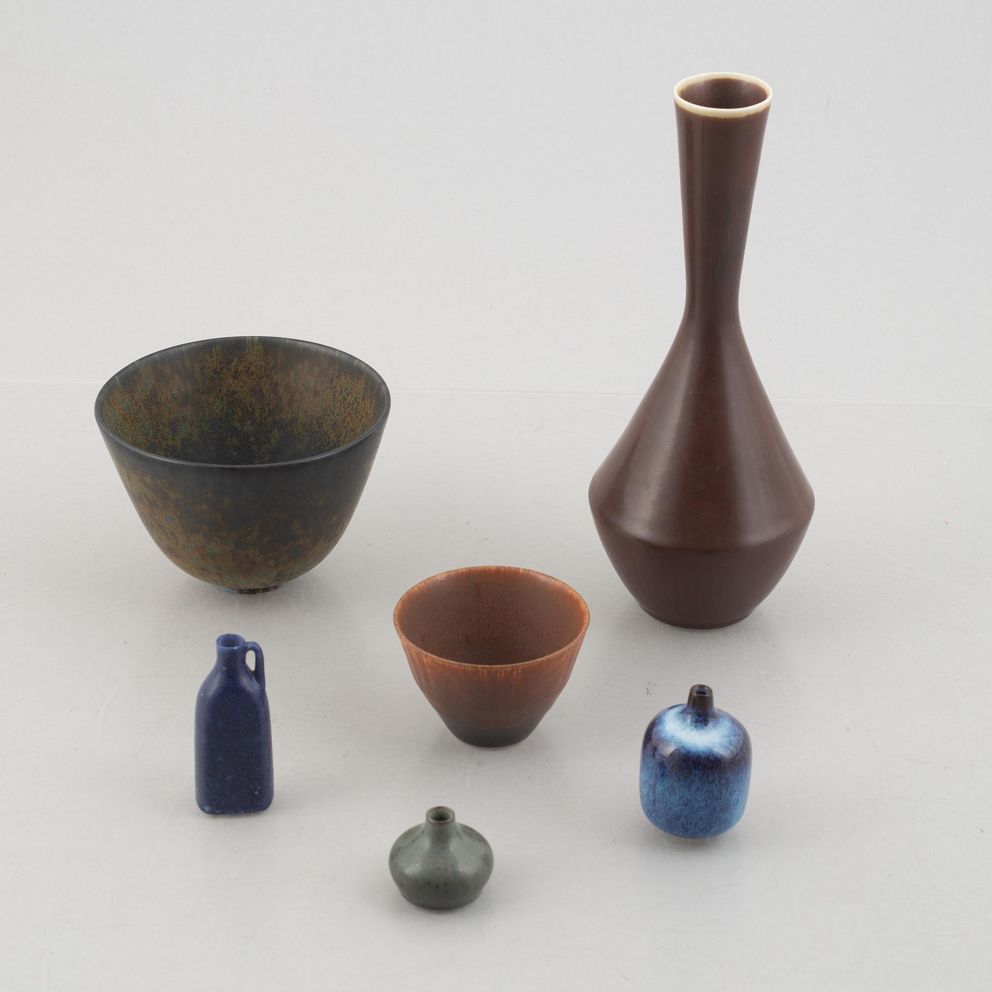 Carl-Harry Stålhane & Gunnar Nylund, a set of 6 ceramic pieces, Rörstrand, Sweden, 1950's/60's.