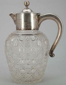 VINKANNA, silver och kristall, Hjalmar Fageroos Helsingfors 1899.