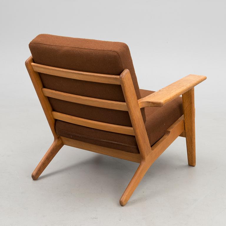 HANS J WEGNER, nojatuoli, malli GE 290, Getama Gedsted, Tanska 1900-luvun puoliväli.