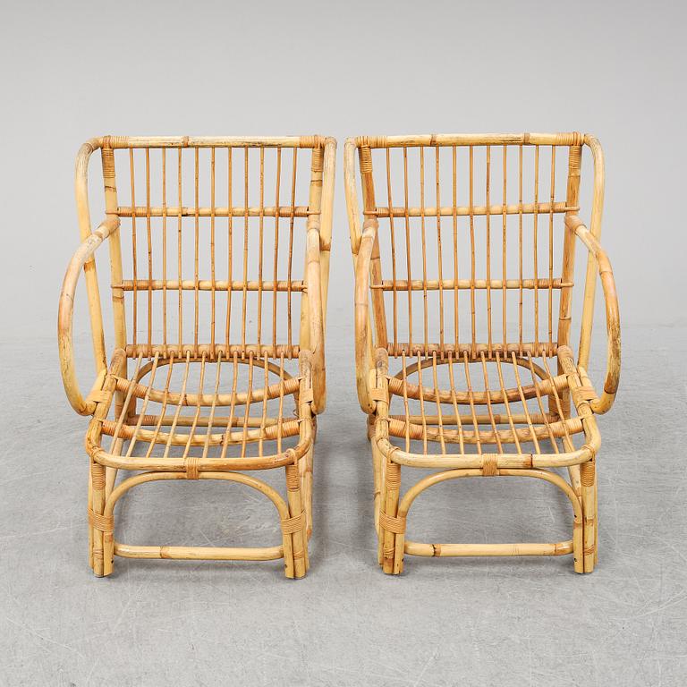 A pair of easy chairs, second half of the 20th century.