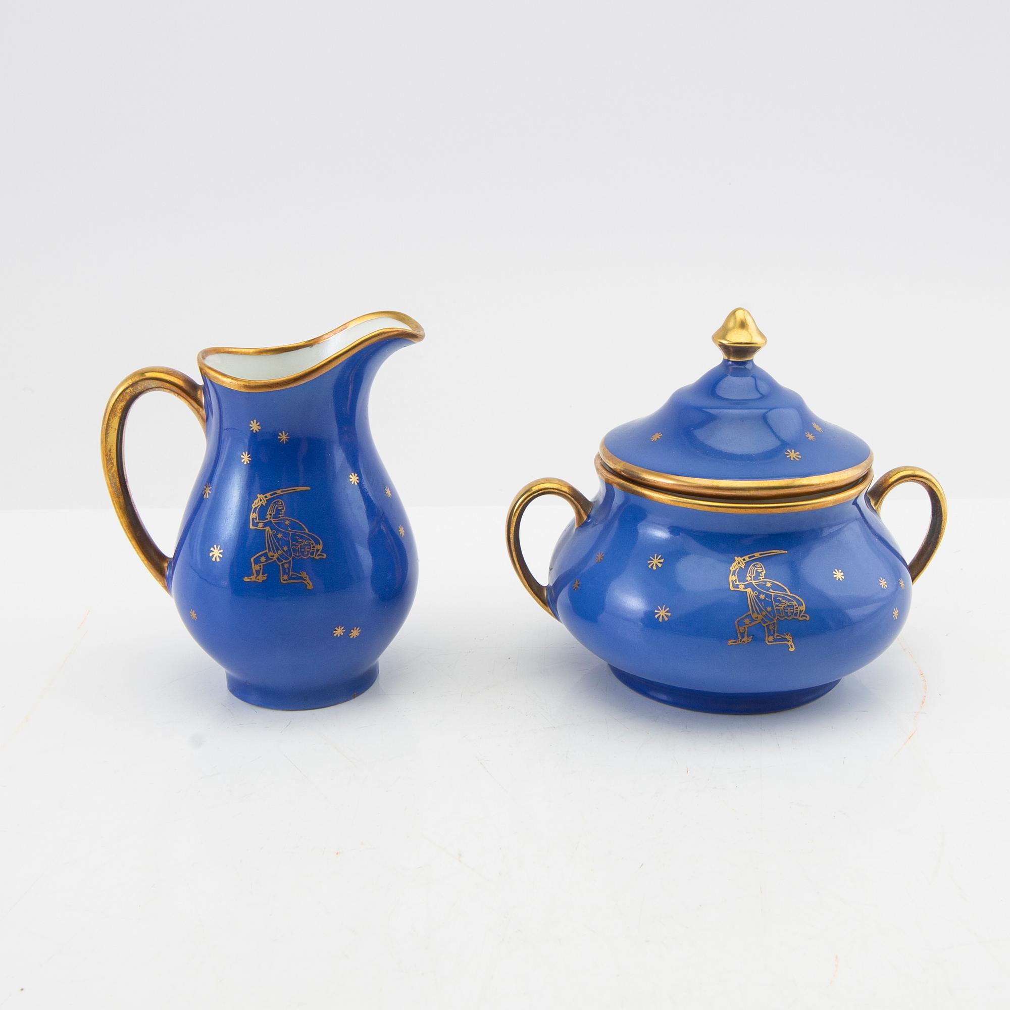 Edward Hald, coffee service 26 pcs Karlskrona early 20th century porcelain.