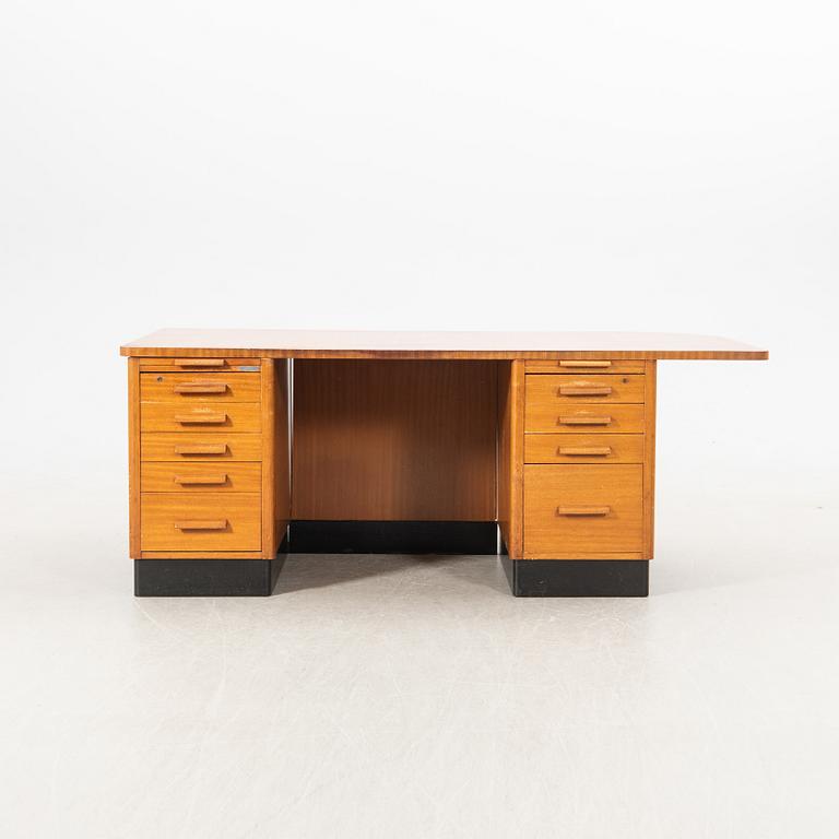 Desk, ASKI AB Swedish Office Furniture Industries, Stockholm, Bodafors, mid-20th century.
