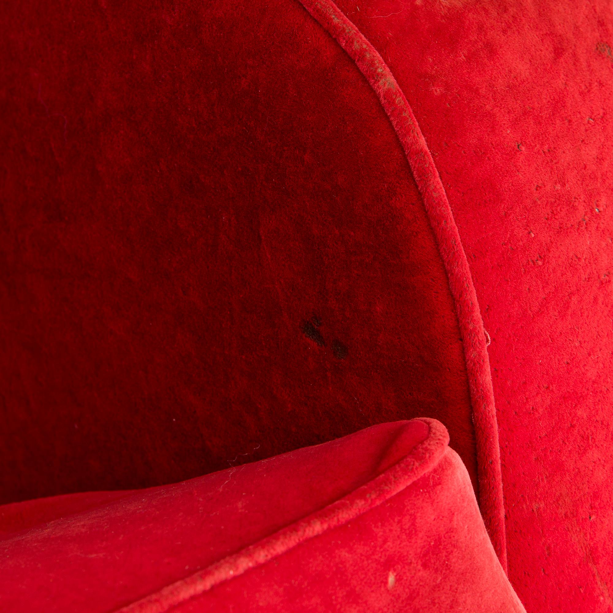 A mid-20th century armchair.