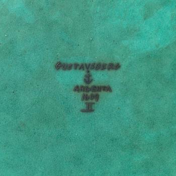 Wilhelm Kåge, an 'Argenta' lidded vase and a plate, Gustavsberg.