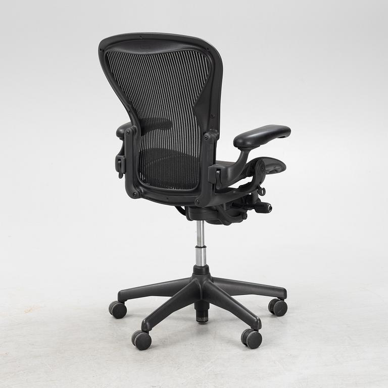 Don Chadwick/Bill Stump, an 'Aeron' swivel office chair, Herman Miller.