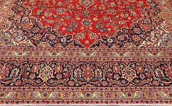 A Keshan carpet, c. 490 x 306 cm.