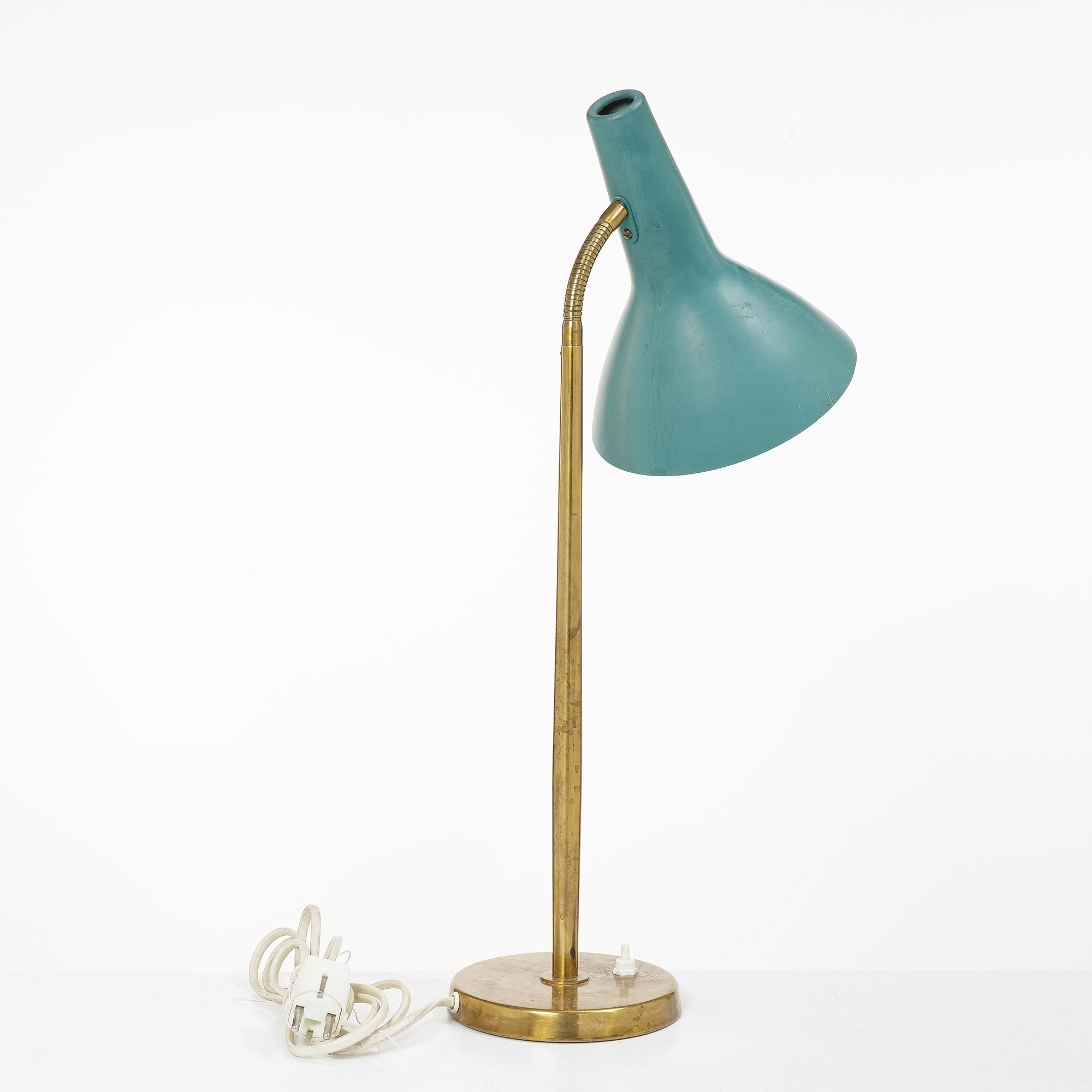 Harald Notini, a model 15708 table lamp, Arvid Böhlmarks Lampfabrik, Stockholm, 1950's.