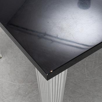 Philippe Starck, bord, "Top Top", Kartell, Italien.