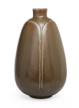952. An Eva Staehr-Nielsen stoneware vase, Saxbo Stentøj, Denmark 1950's-60's.
