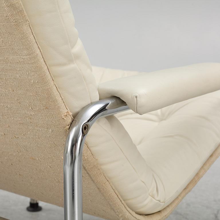 Fåtöljer, ett par, 1900-talets andra hälft.