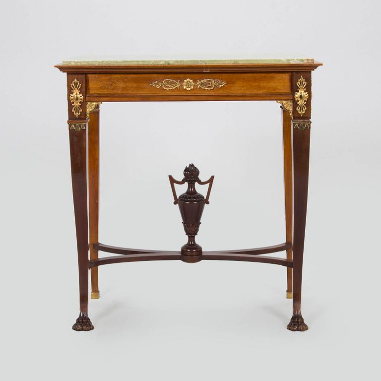 A mahogany console table with green stone top, C.E. Jonsson Möbelfabrik in Stockholm, early 20th century.