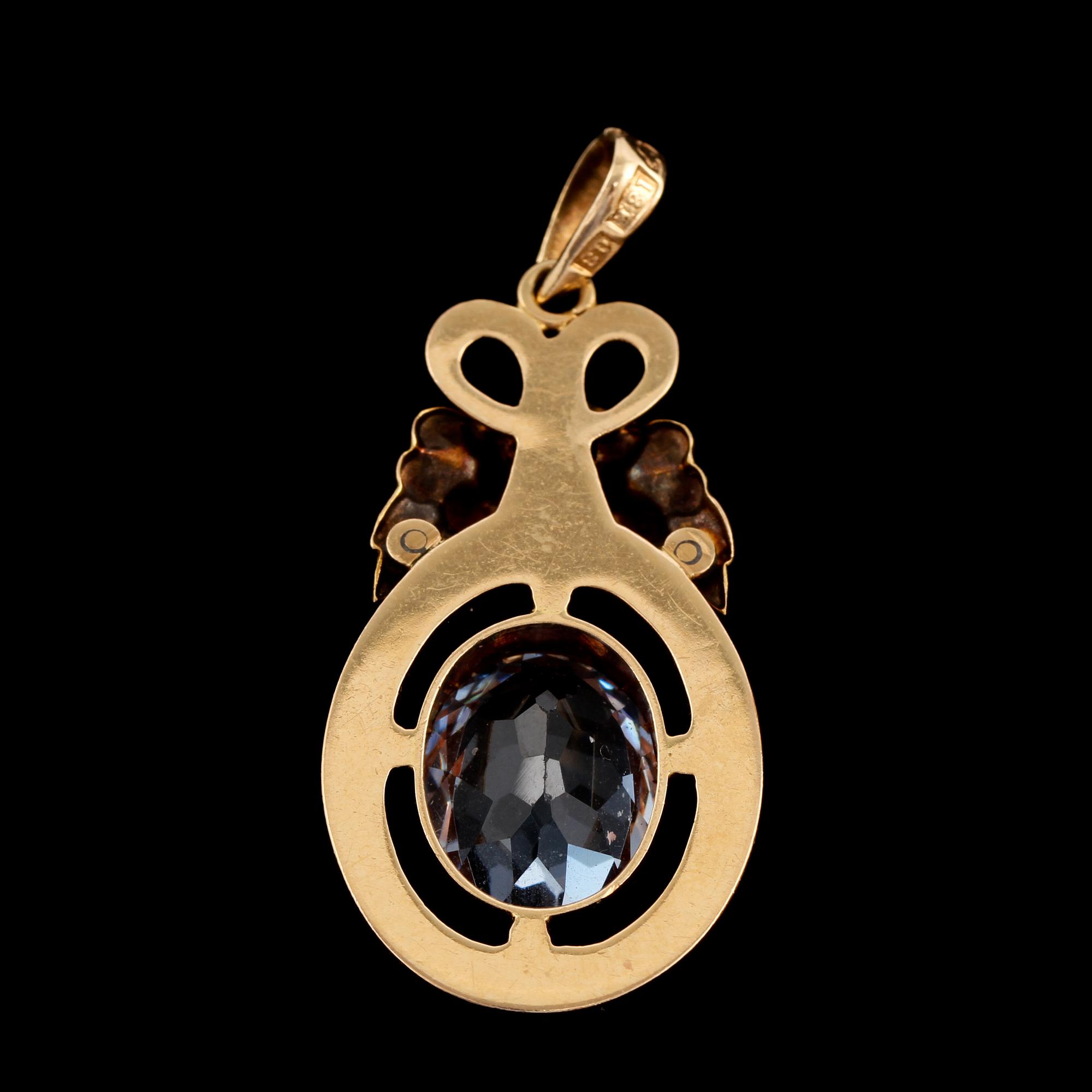 GARNITYR, 3 delar, 18k guld samt syntetiska spineller Gustav Dahlgren & Co Malmö, 1940-tal. Total vikt 11 g.