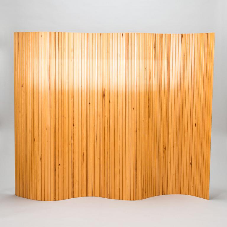 Alvar Aalto, a late 20th century '100' folding screen for Artek.